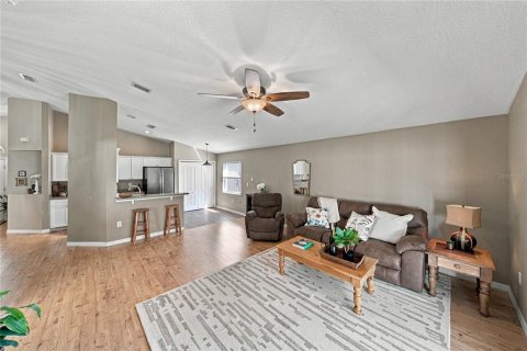 House in Apollo Beach, Florida 3 bedrooms, 133.59 sq.m. № 2425511 - photo 7