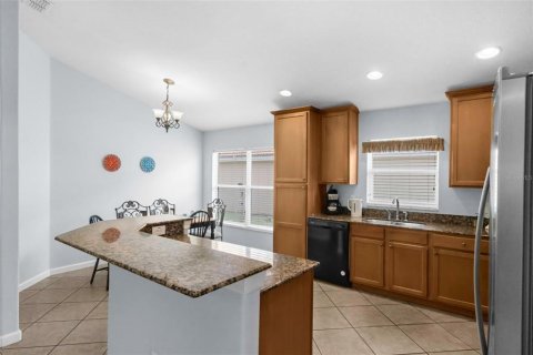 Casa en venta en Davenport, Florida, 5 dormitorios, 205.13 m2 № 1822281 - foto 10