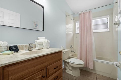 Casa en venta en Davenport, Florida, 5 dormitorios, 205.13 m2 № 1822281 - foto 13