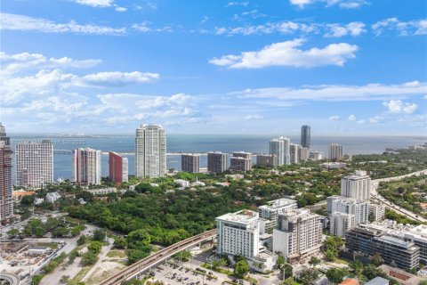 Condo in Miami, Florida, 2 bedrooms  № 1818772 - photo 27