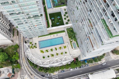 Condo in Miami, Florida, 2 bedrooms  № 1818772 - photo 25