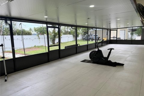 Купить виллу или дом в Хайалиа, Флорида 4 спальни, 205.96м2, № 1955904 - фото 7