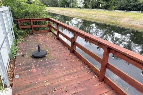 Купить виллу или дом в Хайалиа, Флорида 4 спальни, 205.96м2, № 1955904 - фото 9