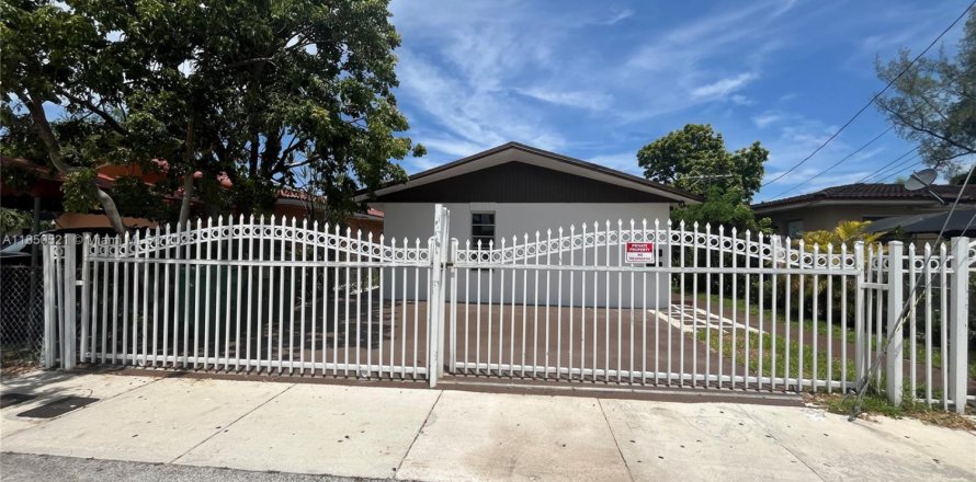 Apartamento en Miami, Florida 2 dormitorios, 60.39 m2 № 1981538