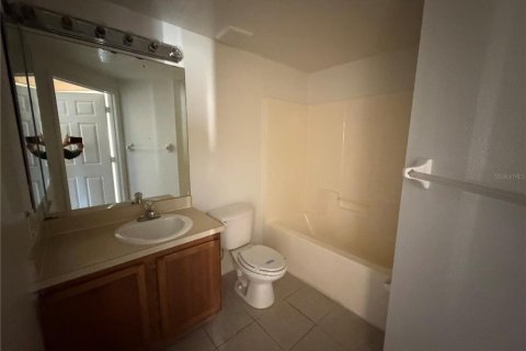 Copropriété à louer à Riverview, Floride: 3 chambres, 106.93 m2 № 2426015 - photo 6