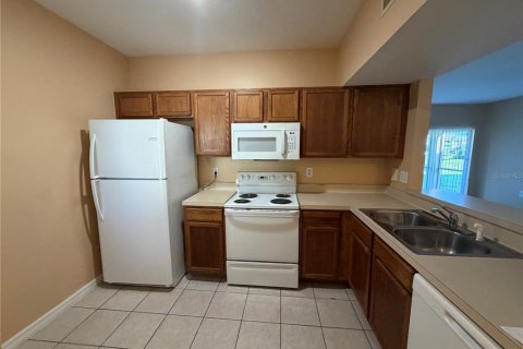 Copropriété à louer à Riverview, Floride: 3 chambres, 106.93 m2 № 2426015 - photo 3