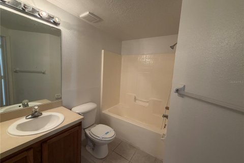 Copropriété à louer à Riverview, Floride: 3 chambres, 106.93 m2 № 2426015 - photo 7