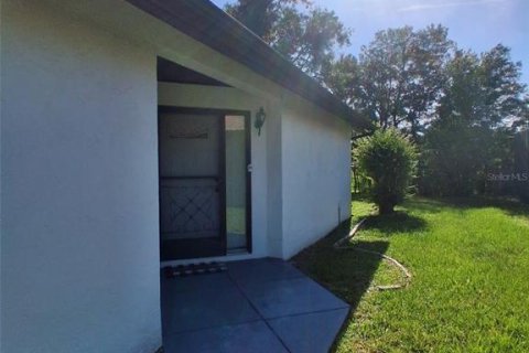 House in Palm Coast, Florida 2 bedrooms, 125.79 sq.m. № 1856769 - photo 1