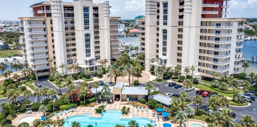 Condominio en Destin, Florida, 3 dormitorios № 559844