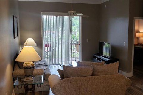 Condo in Land O' Lakes, Florida, 1 bedroom № 2092573 - photo 7