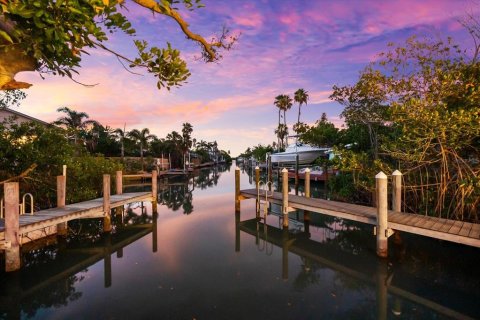 Villa ou maison à vendre à Longboat Key, Floride: 3 chambres, 158.68 m2 № 1842194 - photo 2