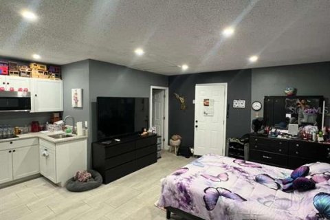 House in Kissimmee, Florida 4 bedrooms, 176.51 sq.m. № 2225468 - photo 25