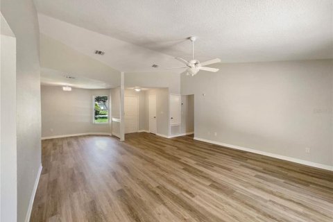 Villa ou maison à vendre à Orlando, Floride: 3 chambres, 145.11 m2 № 1842067 - photo 3
