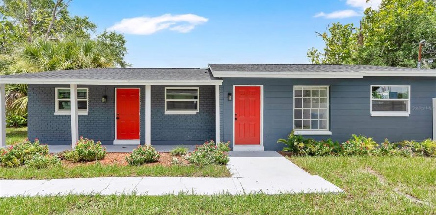 House in Tampa, Florida 3 bedrooms, 107.02 sq.m. № 2157081