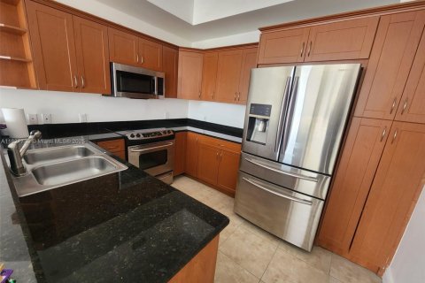 Copropriété à vendre à Miami, Floride: 2 chambres, 83.05 m2 № 1977298 - photo 14