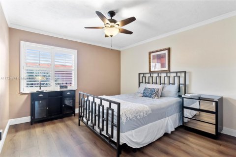 Condo in Lauderdale Lakes, Florida, 2 bedrooms  № 1487580 - photo 3
