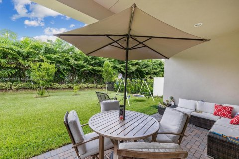 House in Boca Raton, Florida 4 bedrooms, 216.74 sq.m. № 1865652 - photo 25