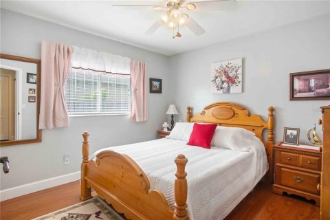 House in North Port, Florida 3 bedrooms, 121.79 sq.m. № 1904070 - photo 20