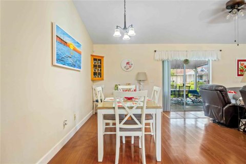 House in North Port, Florida 3 bedrooms, 121.79 sq.m. № 1904070 - photo 13