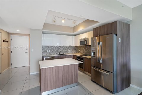 Condominio en venta en Doral, Florida, 1 dormitorio, 71.44 m2 № 2054852 - foto 9