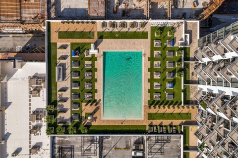 Condominio en venta en Doral, Florida, 1 dormitorio, 71.44 m2 № 2054852 - foto 26