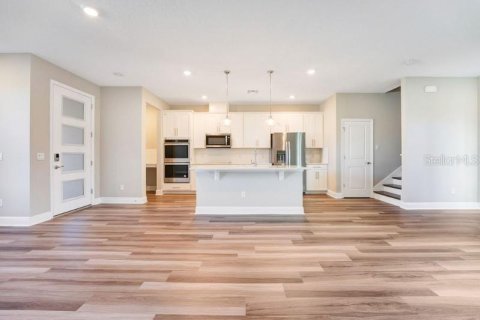 Adosado en alquiler en Orlando, Florida, 3 dormitorios, 168.15 m2 № 1866459 - foto 5