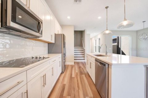 Adosado en alquiler en Orlando, Florida, 3 dormitorios, 168.15 m2 № 1866459 - foto 11