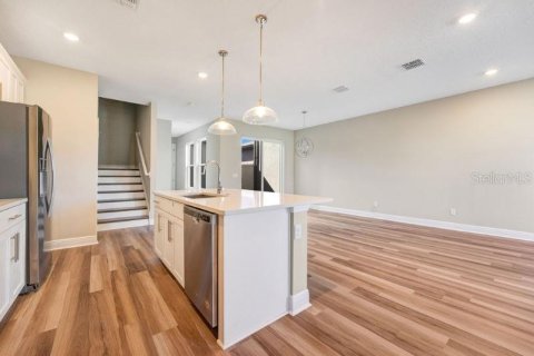 Adosado en alquiler en Orlando, Florida, 3 dormitorios, 168.15 m2 № 1866459 - foto 13