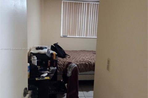 Copropriété à vendre à Miami, Floride: 2 chambres, 100.98 m2 № 1896510 - photo 15