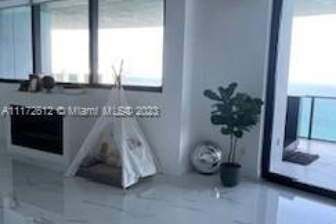 Condo in Sunny Isles Beach, Florida, 4 bedrooms  № 1860228 - photo 27