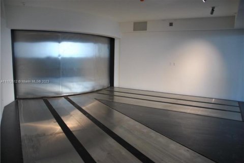 Condo in Sunny Isles Beach, Florida, 4 bedrooms  № 1860228 - photo 19