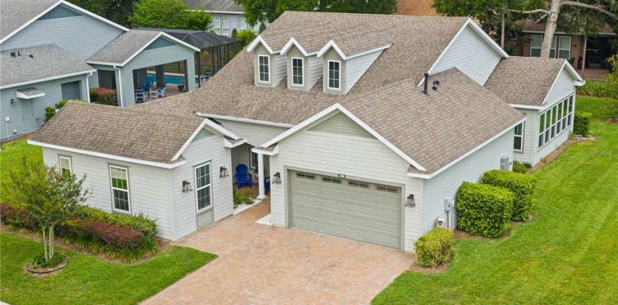 Villa ou maison à Ocala, Floride 3 chambres, 256.69 m2 № 2148085