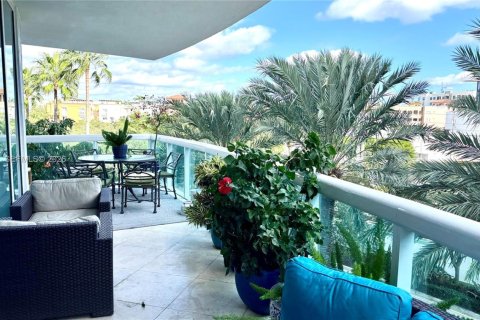 Condo in Miami Beach, Florida, 2 bedrooms  № 2052898 - photo 6