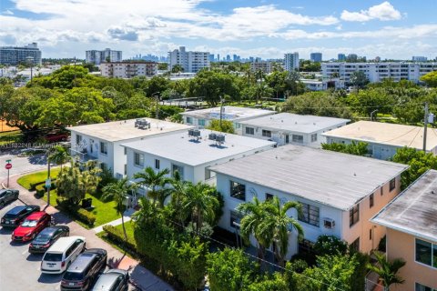 Immobilier commercial à vendre à Miami Beach, Floride: 344.39 m2 № 1938839 - photo 15