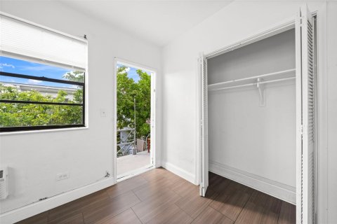 Купить коммерческую недвижимость в Майами-Бич, Флорида 344.39м2, № 1938839 - фото 10