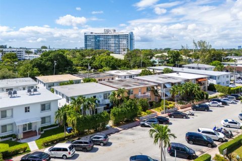 Commercial property in Miami Beach, Florida 344.39 sq.m. № 1938839 - photo 29
