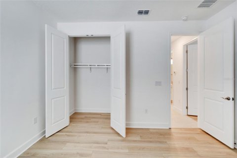 Casa en alquiler en Apollo Beach, Florida, 3 dormitorios, 182.46 m2 № 1907384 - foto 23