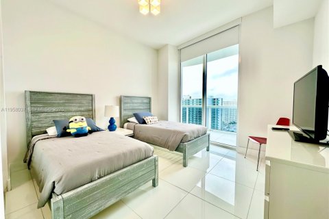 Copropriété à louer à Sunny Isles Beach, Floride: 2 chambres, 135.92 m2 № 2019657 - photo 15