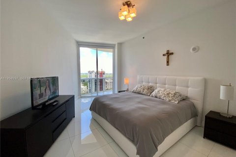 Copropriété à louer à Sunny Isles Beach, Floride: 2 chambres, 135.92 m2 № 2019657 - photo 17