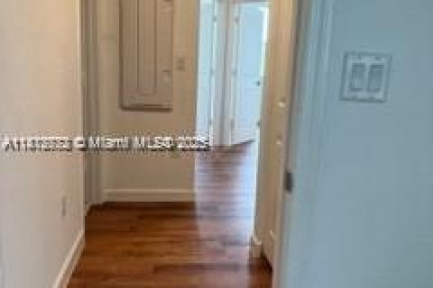 Touwnhouse à louer à Homestead, Floride: 3 chambres, 154.96 m2 № 1923096 - photo 14