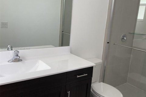 Touwnhouse à louer à Homestead, Floride: 3 chambres, 154.96 m2 № 1923096 - photo 23