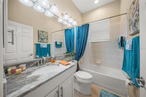 Casa en venta en Sarasota, Florida, 3 dormitorios, 234.39 m2 № 2409957 - foto 29