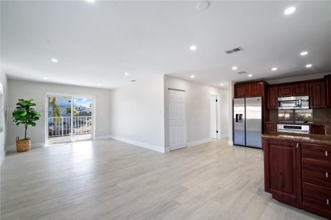 Купить виллу или дом в Ки-Ларго, Флорида 5 спален, 18.95м2, № 1976823 - фото 7