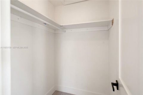 Купить виллу или дом в Ки-Ларго, Флорида 5 спален, 18.95м2, № 1976823 - фото 22