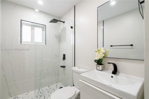 Купить виллу или дом в Ки-Ларго, Флорида 5 спален, 18.95м2, № 1976823 - фото 15