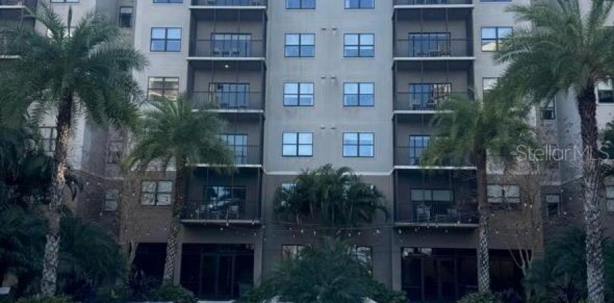 Appartement à Winter Garden, Floride 2 chambres, 133.22 m2 № 2384011