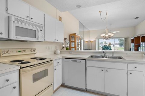 Condominio en venta en Sun City Center, Florida, 2 dormitorios, 89.46 m2 № 1912169 - foto 24