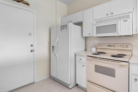 Condominio en venta en Sun City Center, Florida, 2 dormitorios, 89.46 m2 № 1912169 - foto 26