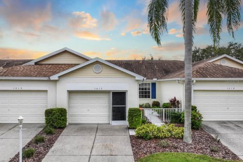 Condominio en venta en Sun City Center, Florida, 2 dormitorios, 89.46 m2 № 1912169 - foto 1
