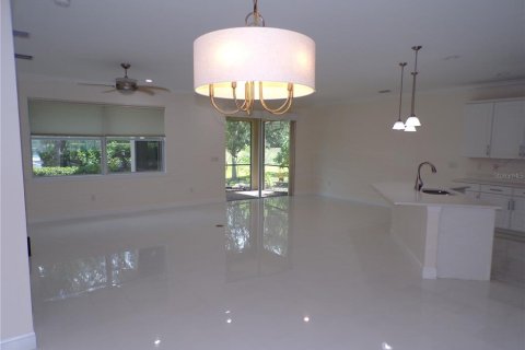 Casa en alquiler en North Port, Florida, 3 dormitorios, 167.6 m2 № 1869324 - foto 10